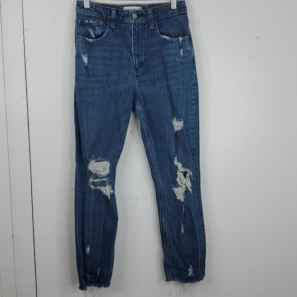 Abercrombie Curve Love Mom Jeans High Rise Distressed Ripped Knees Womens 2 26